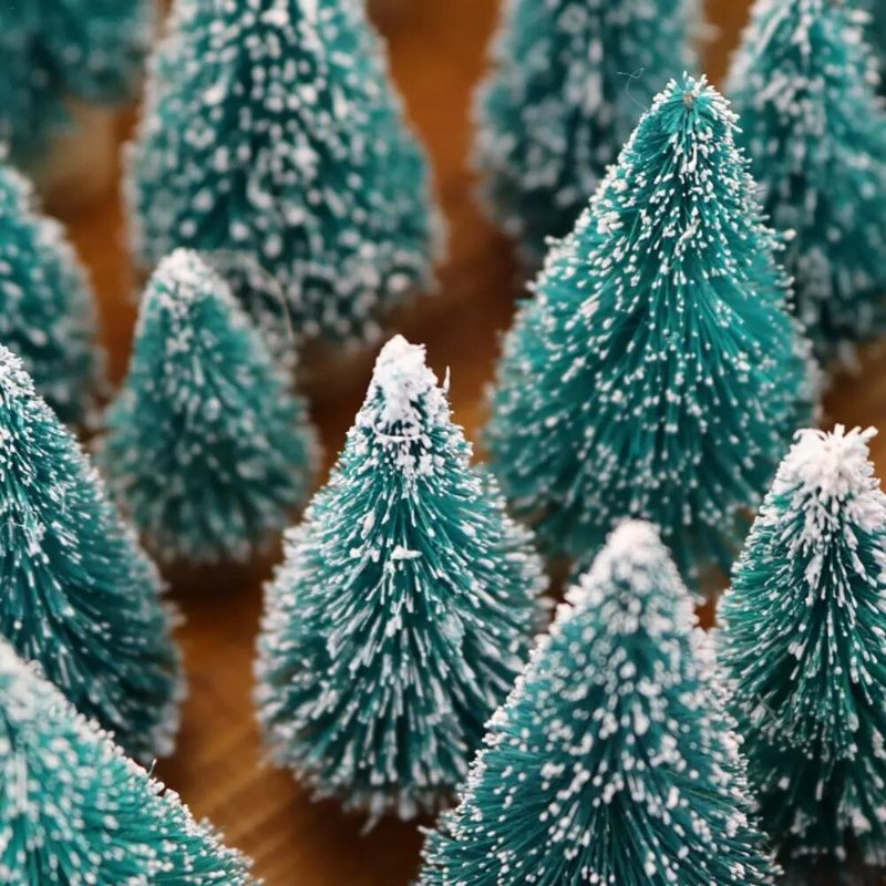 12 Ks Mini Vianočný Stromček Sisal Hodváb Céder Dekor Malý Zlatá Strieborná Modrá Zelená Biela