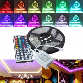 5m Rgb 5050 Smd Nevodotesný 300 Led Svetelný Pás Dc 12v+44keys Ir Diaľkové Ovládanie