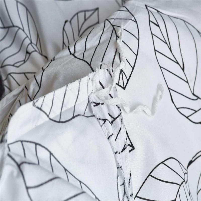 Biela Súprava Obliečok Na Prikrývku Luxusné 3-dielne Polyesterové Plne Moderné Kolekcie Bielej A Čiernej Dekoratívnej Posteľnej Bielizne
