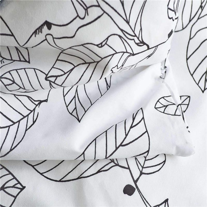 Biela Súprava Obliečok Na Prikrývku Luxusné 3-dielne Polyesterové Plne Moderné Kolekcie Bielej A Čiernej Dekoratívnej Posteľnej Bielizne