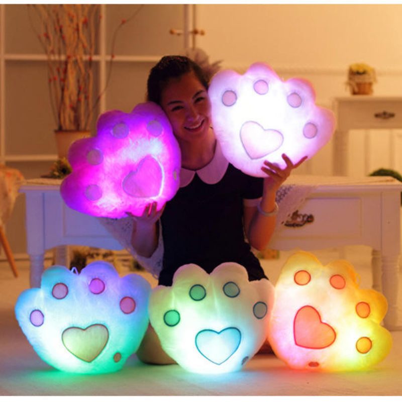 Plyšové Farebné Led Svetlo Hudba Bear Paw Shape Throw Vankúš Domáca Pohovka Dekor Festival Darček K Narodeninám