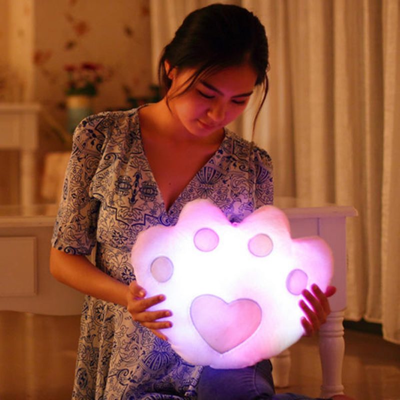 Plyšové Farebné Led Svetlo Hudba Bear Paw Shape Throw Vankúš Domáca Pohovka Dekor Festival Darček K Narodeninám