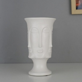Minimalistická Dekorácia Do Miestnosti S Kreatívnou Vázou Z Umelej Keramiky S Ľudskou Tvárou